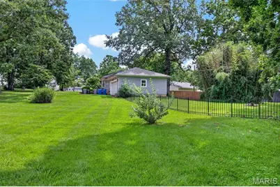 127 Applegate Lane, Ballwin, MO 63011 - Photo 24
