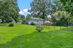 127 Applegate Ln, Ballwin, MO 63011 - Photo 24