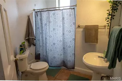 1956 Withnell Avenue, Saint Louis, MO 63118 - Photo 6