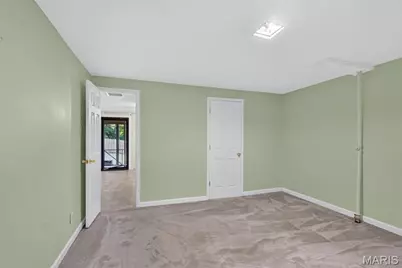 226 Walden Court, Unincorporated, MO 63025 - Photo 32