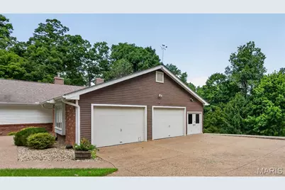29 Greenview Drive, Defiance, MO 63341 - Photo 4