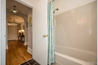 19 N Taylor Avenue #2N, Saint Louis, MO 63108 - Photo 32
