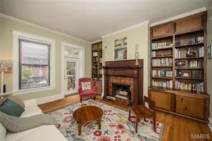 19 N Taylor Ave, Saint Louis, MO 63108 - Photo 12