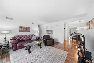 1190 Calley Dr, Saint Louis, MO 63125 - Photo 2