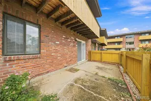 1190 Calley Dr, Saint Louis, MO 63125 - Photo 18
