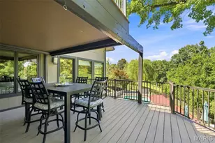 1212 Walnut Hill Farm Dr, Chesterfield, MO 63005 - Photo 10