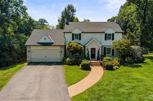 1289 Lay Rd, Ladue, MO 63124 - Photo 2