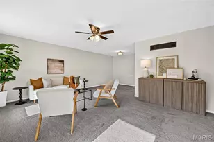 2915 Mid-Course Dr, Saint Louis, MO 63125 - Photo 6