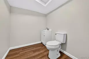 2915 Mid-Course Dr, Saint Louis, MO 63125 - Photo 30