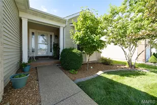755 Ostrich Dr, Lake Saint Louis, MO 63367 - Photo 2