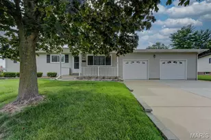 1420 Bobolink Dr, Florissant, MO 63031 - Photo 1