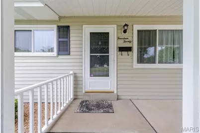 1420 Bobolink Drive, Florissant, MO 63031 - Photo 6