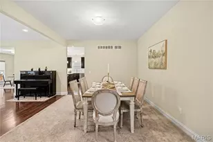 1628 Beckham Ridge Ct, Saint Louis, MO 63146 - Photo 10