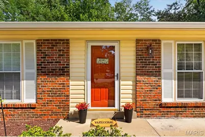 1744 Round Robin Court, Saint Louis, MO 63146 - Photo 6