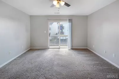 327 Stonewall Creek Drive, Dardenne Prairie, MO 63368 - Photo 12