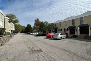 14512 Tienda Dr, Chesterfield, MO 63017 - Photo 2