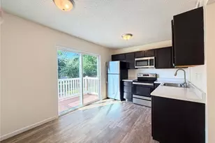 195 Lewis St, Troy, MO 63379 - Photo 2