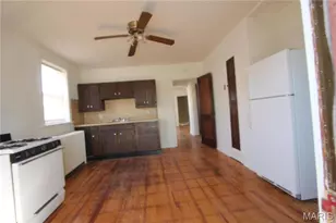5424 Rhodes Ave, Saint Louis, MO 63109 - Photo 4