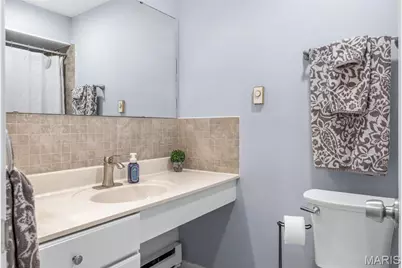 1716 Mayenne Court #B, Saint Louis, MO 63125 - Photo 20