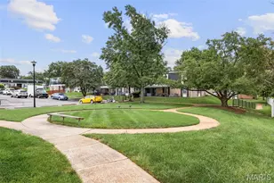 1716 Mayenne Ct, Saint Louis, MO 63125 - Photo 26