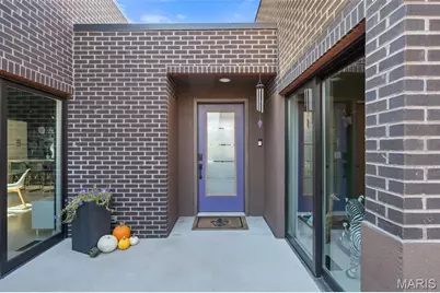 3738 Olive Street, Saint Louis, MO 63108 - Photo 4