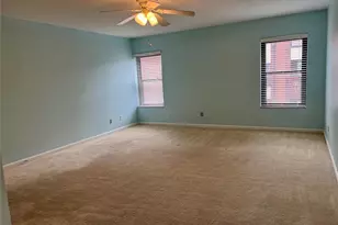 590 Sarah Ln, Saint Louis, MO 63141 - Photo 16