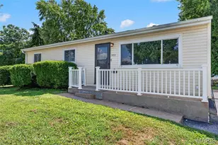 1180 Elder Dr, Florissant, MO 63033 - Photo 2