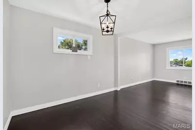 1180 Elder Drive, Florissant, MO 63033 - Photo 8
