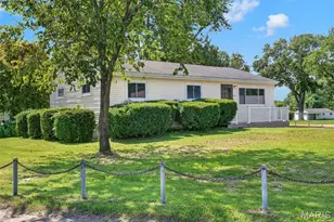 1180 Elder Dr, Florissant, MO 63033 - Photo 2