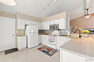 55 Treeshade Ct, Saint Peters, MO 63376 - Photo 16