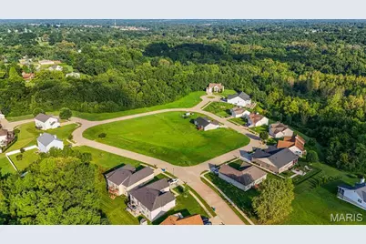 13144 Crestwood Bend Lane, Black Jack, MO 63033 - Photo 2