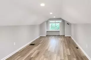 6709 Crest Ave, University City, MO 63130 - Photo 2