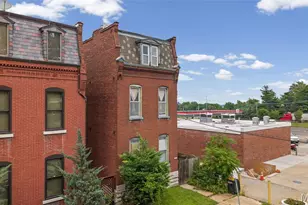 2813 Mt Pleasant St, Saint Louis, MO 63111 - Photo 2