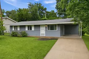 404 Spring Meadows Dr, Manchester, MO 63011 - Photo 1