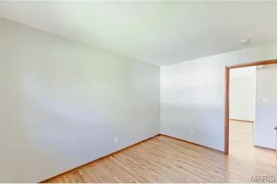 2826 Glade Avenue, Jennings, MO 63136 - Photo 26