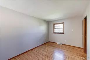 2826 Glade Ave, Jennings, MO 63136 - Photo 18