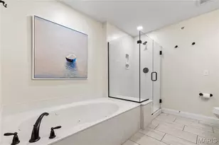 1151 Mill Crossing Dr, Creve Coeur, MO 63141 - Photo 18