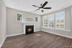 11201 Talamore Cir, Frontenac, MO 63131 - Photo 6