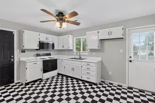 405 Prince Ruppert Dr, O'Fallon, MO 63366 - Photo 12