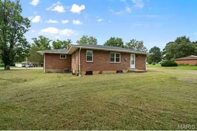 8142 January Avenue, Berkeley, MO 63134 - Photo 28