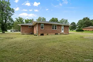 8142 January Ave, Berkeley, MO 63134 - Photo 28