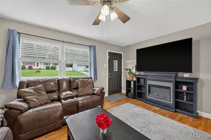1563 Ville Rosa Ln, Hazelwood, MO 63042 - Photo 6