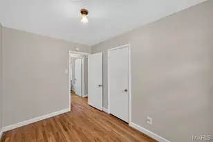 45 Barton Pl, Saint Charles, MO 63301 - Photo 6