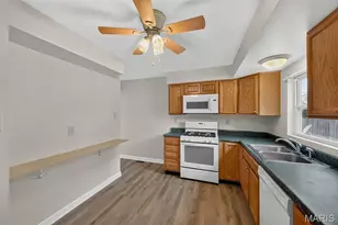 45 Barton Pl, Saint Charles, MO 63301 - Photo 14