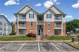 1209 Woodland Point Dr, Saint Louis, MO 63146 - Photo 4