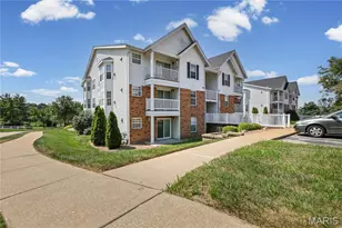 1209 Woodland Point Dr, Saint Louis, MO 63146 - Photo 2