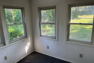 6735 Edison Ave, Saint Louis, MO 63121 - Photo 14