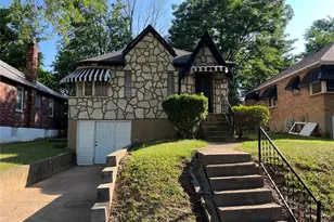 6735 Edison Ave, Saint Louis, MO 63121 - Photo 1