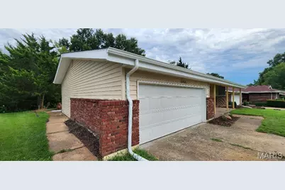 2012 Ottkamp Drive, Saint Louis, MO 63136 - Photo 36