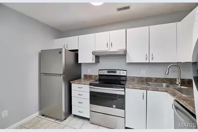 1501 High School Drive, Saint Louis, MO 63144 - Photo 8